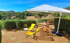 Dans un cadre d'exception, Vue mer panoramique à Agay Côte d'Azur, Village Vacances Cap Esterel, 2 chambres, avec jardin, golf, climatisation, Wifi, 5 piscines